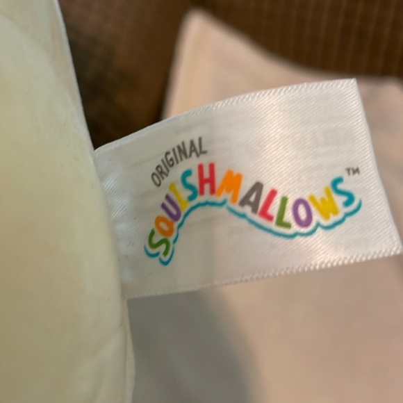 Squishmallows 7.5" PIPPIE THE PUMPKIN PIE PLUSH - Picture 5 of 15